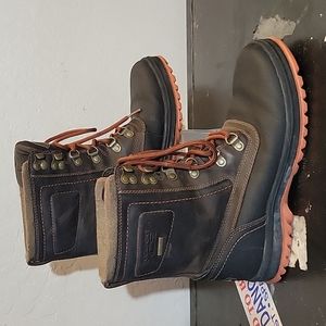 ROCKPORT XCS Leather World Explorers Hydro Shield Men's 8